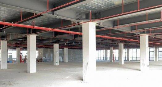 深圳市深汕时尚品牌产业园 租售层高4.5米 花园式 可分租