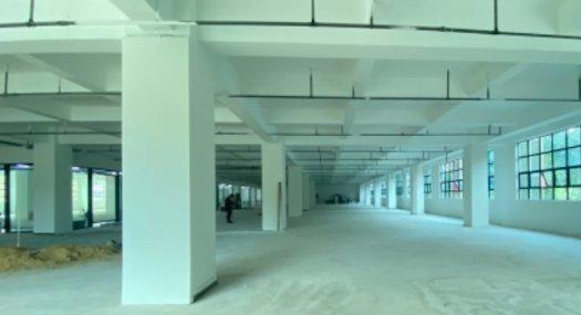 深圳南山 松柏路主干道边上2000㎡ 厂房租售层高3.8米 可分租