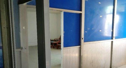 横岗650平楼上带电梯14元厂房出租