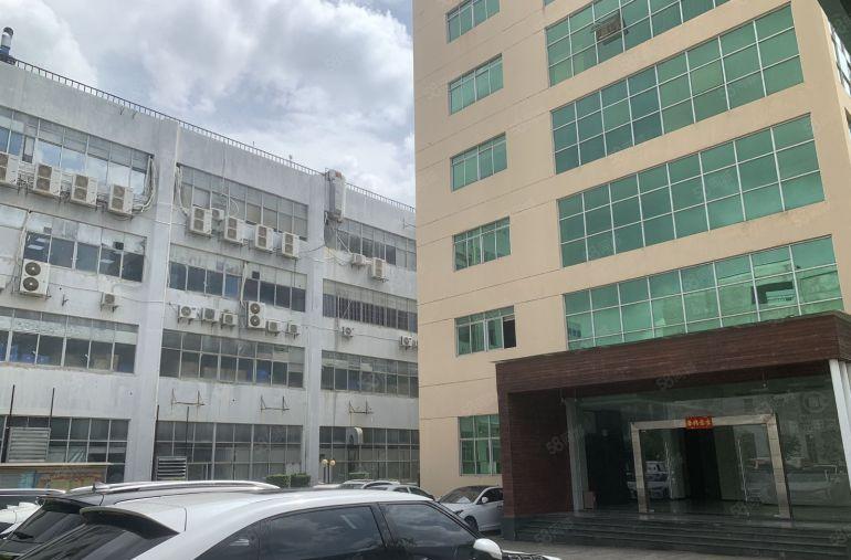 大鹏新区葵涌中心新出独栋3层4500平厂房仓库出租可分带装修