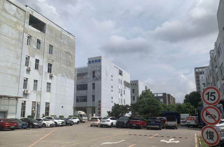 大鹏新区葵涌中心新出独栋3层4500平厂房仓库出租可分带装修