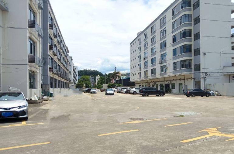 南城中心区周边  厂房出租有300平方500平方2800平方