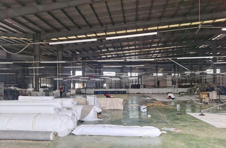 东城原房东出租厂房    独院面积4700平方  厂房价钱低