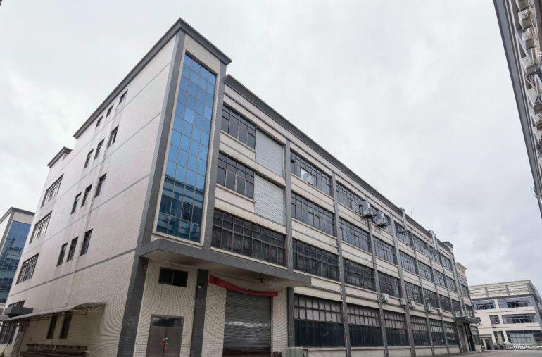 长安13500平原房东现成装修办公室水电齐全标准独院厂房出租