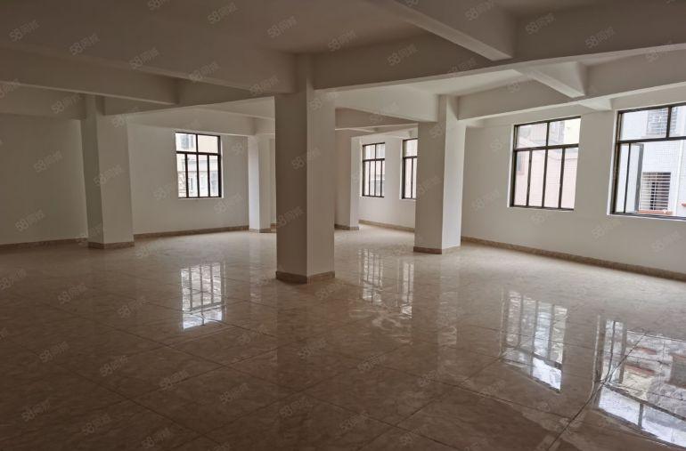 长安厦边全新低价厂房出租，150平方起租，条件优惠。