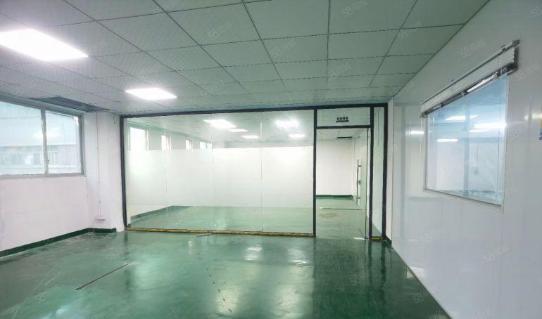 长安镇乌沙厂房出租楼上580平，带装修低价出租，现成电子车间