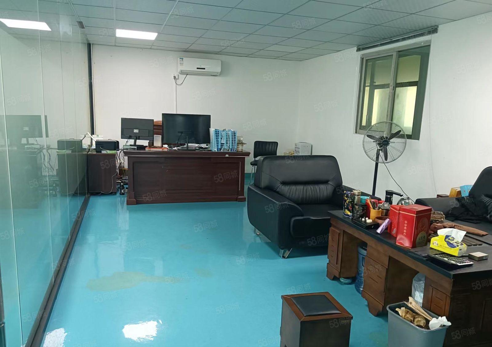 乌沙新出原房东1楼带航车1200平低价厂房出租