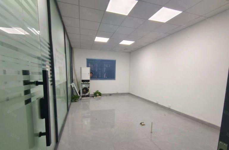 新安新出2楼600平精装修厂房，周边交通便捷，可分租