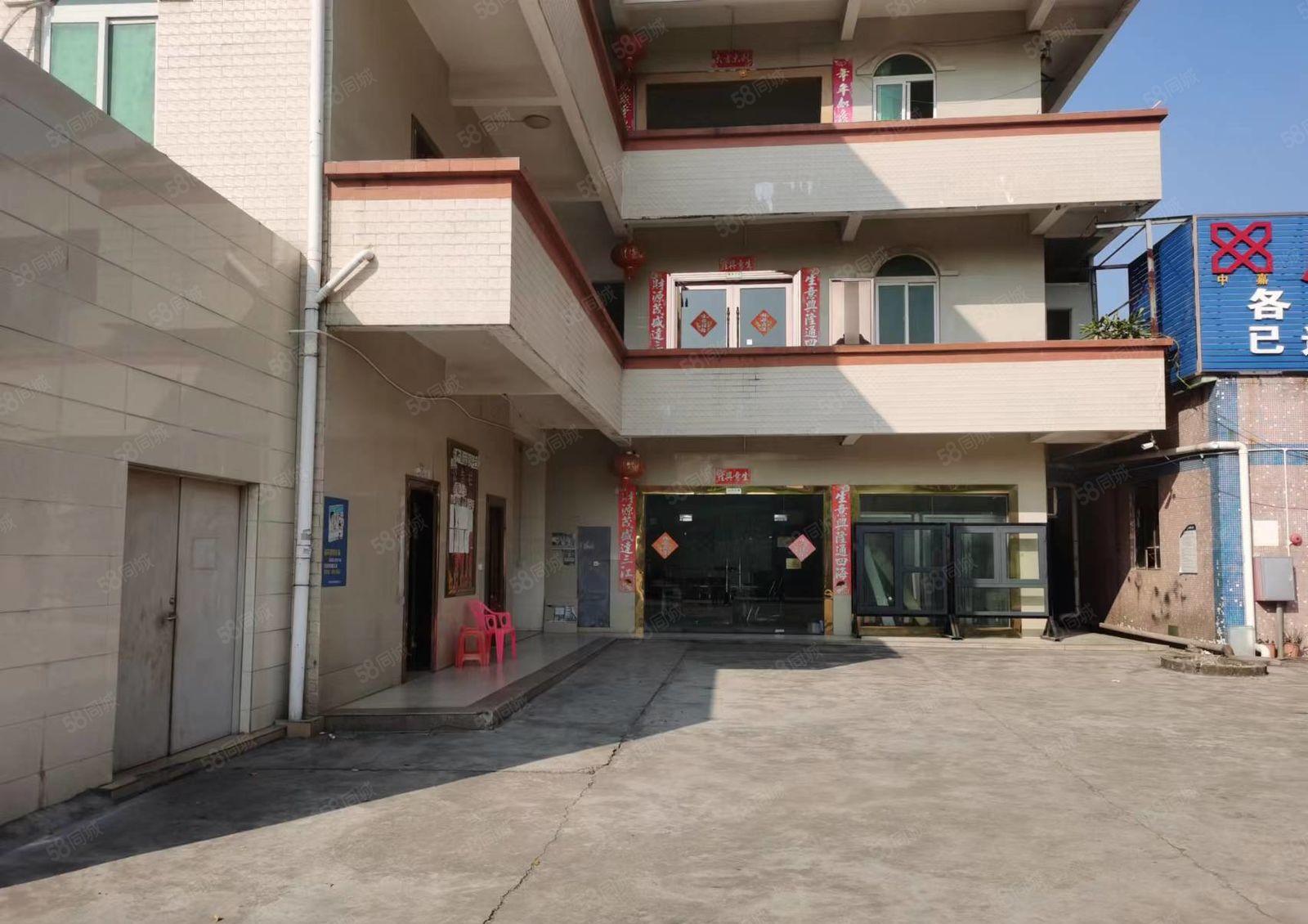 常平上坑单一层钢构独院厂房出租低价滴水8米2500平方无居民