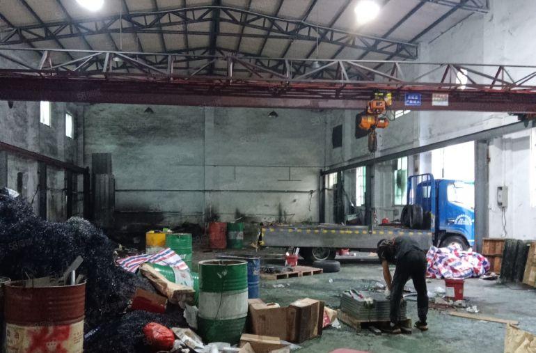 低价厂房出租单一层独院出租7.5米高度750平方带办公室水电