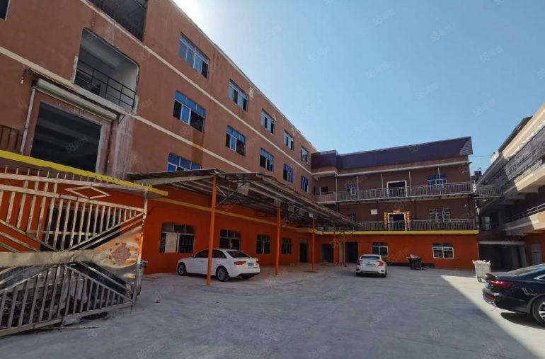 常平靠大朗刚空出带装修独院厂房出租5000平方原房东直租低价