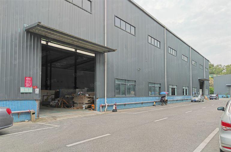 （主干道旁）单一层钢构厂房1800方出租带航轨办公宿舍配套