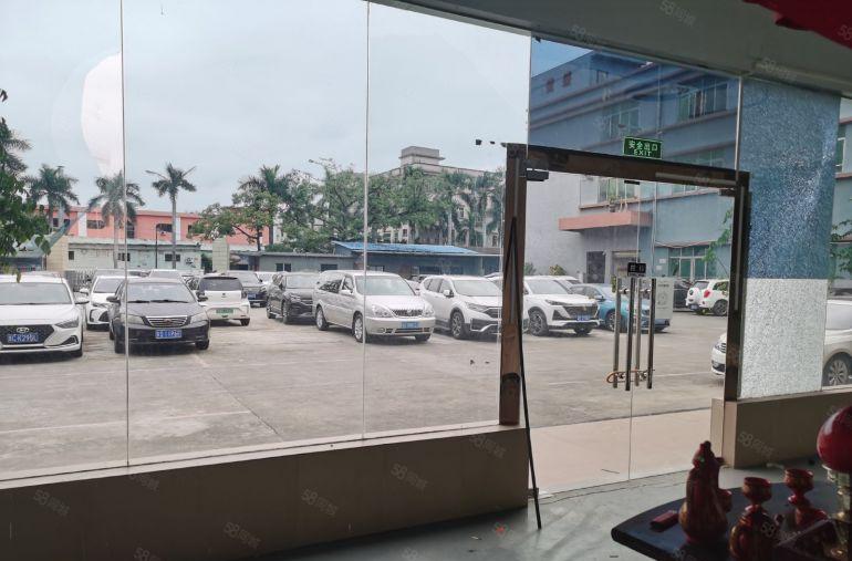 厚街精装修一楼1500平方低价厂房出租，现成办公室地坪漆