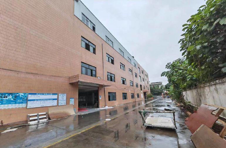 （零公摊）原房东独院厂房7000平方低价出租，配套有宿舍办公