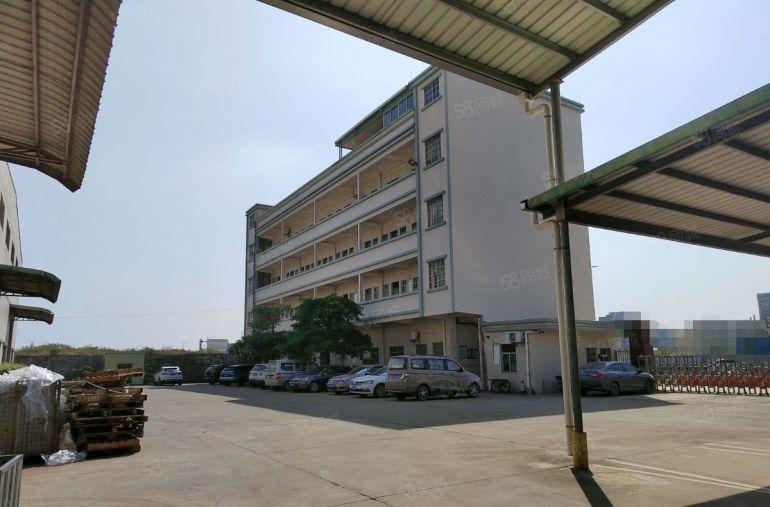 占地5250方，厂房4600方，砖墙到顶独门独院原房东8米