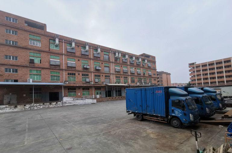 塘厦独院二楼整层5400平，带卸货平台 物流仓库厂房低价出租