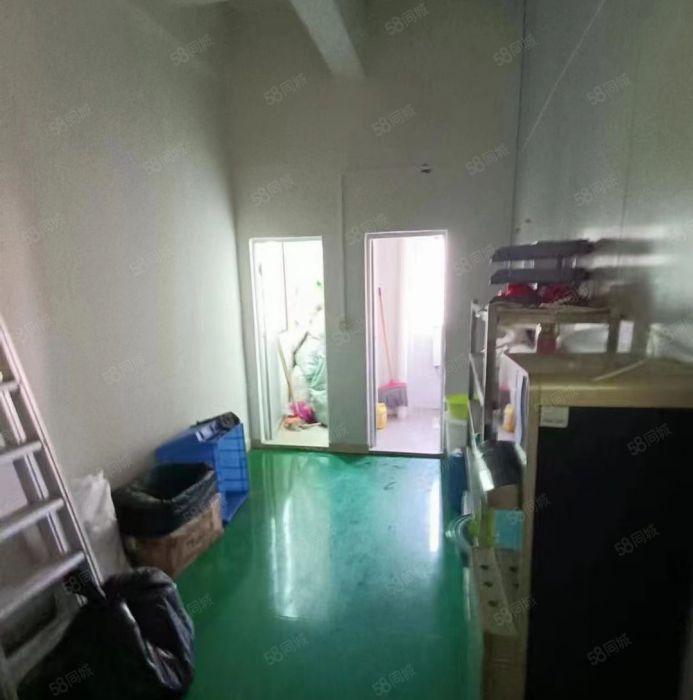 塘厦蛟乙塘一手房东一楼380平出租，内带装修水电办公室