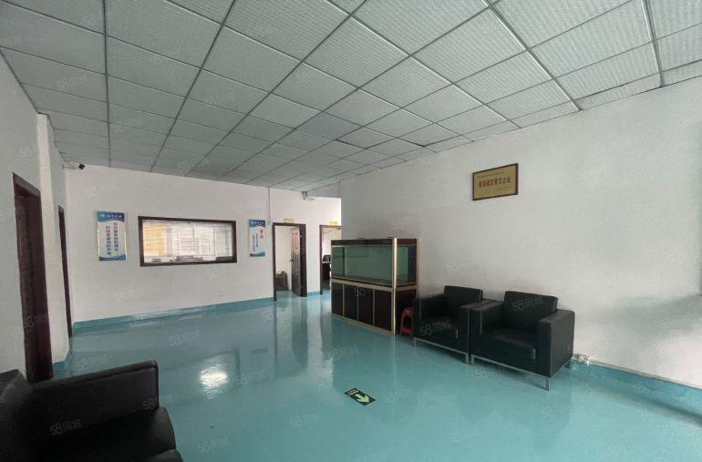 塘厦工业园新空三楼洁净厂房1050平，配套装修办公水电拎包入