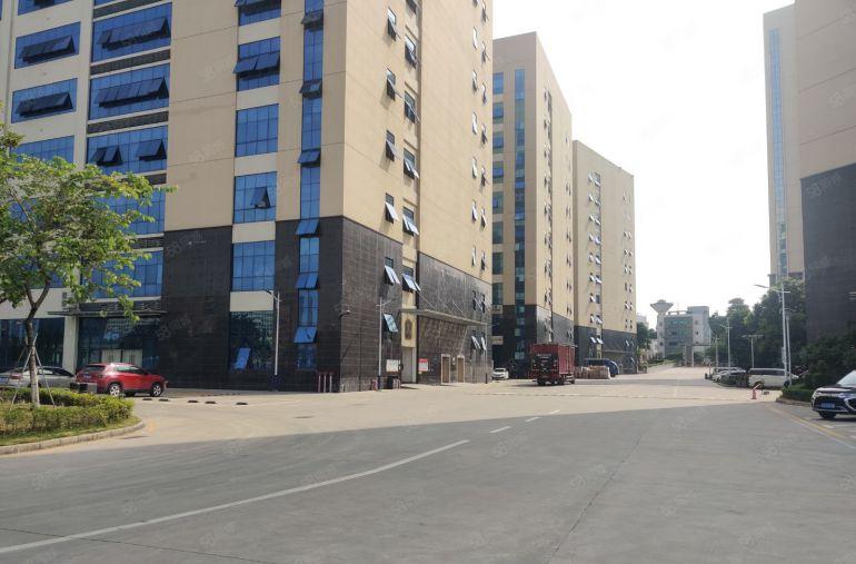 塘厦镇靠近深圳红本标准厂房8000平方500平方起分