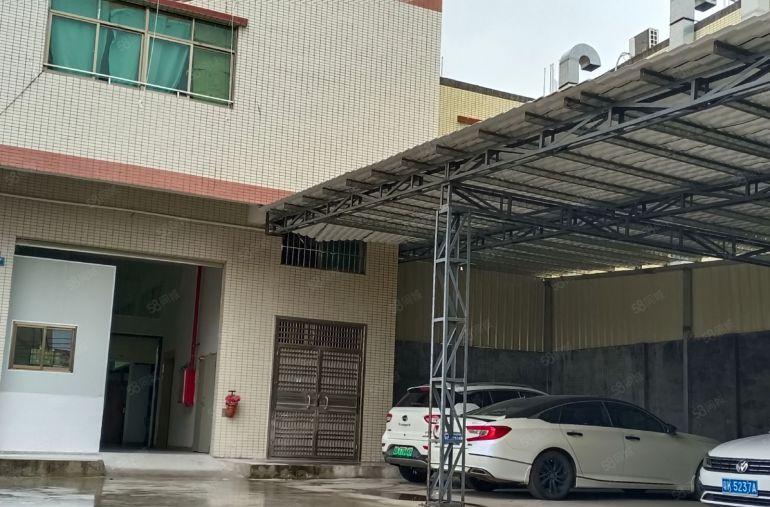 清湖头三楼一整层300平米厂房形象好，水电齐全租13元