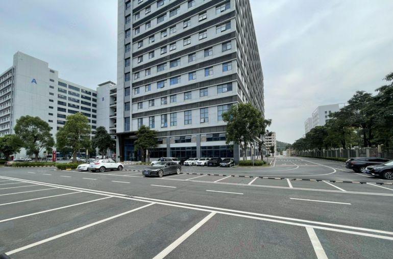 塘厦原房东标准厂房出租二楼2000平带办公室园区空地大