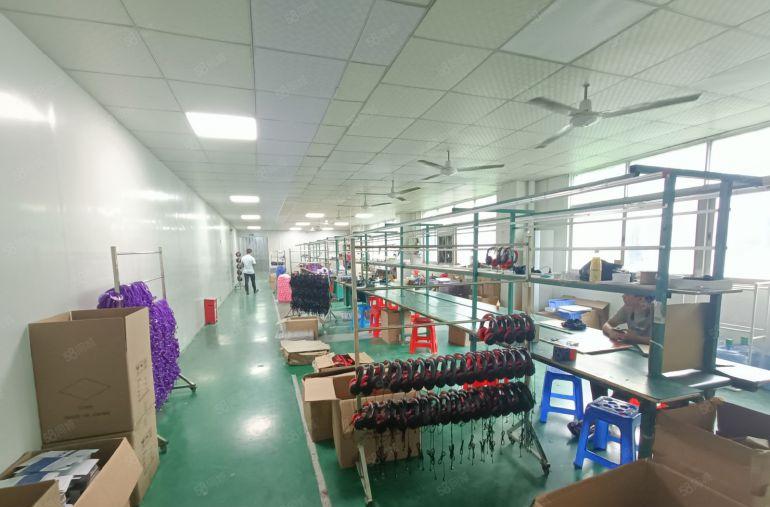 塘厦新出楼上500平带装修小厂房出租，整层吊顶小五金加工耳机