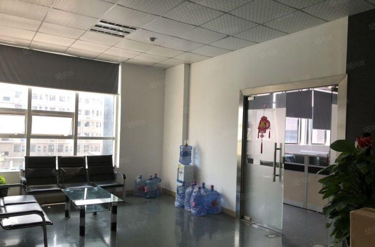 塘厦高速口大坪新出原房东楼上3500平厂房仓库出租，大小分租