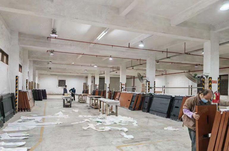 塘厦莲湖新出独院总面积6600平可隔独院原房东厂房出租