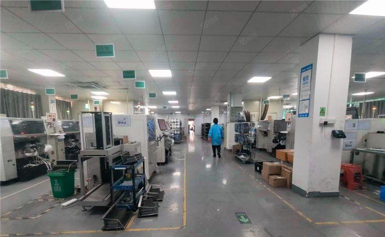 塘厦仅租11元，高速口精装修2楼标准厂房，整层吊顶 水电齐全