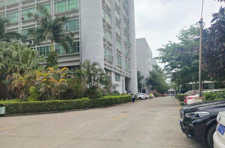 塘厦大工业园区原房东花园式红本厂房楼上1000平出租可分