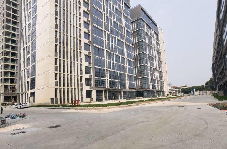 塘夏大坪高速路口全新红本厂房出租10万平500平起租