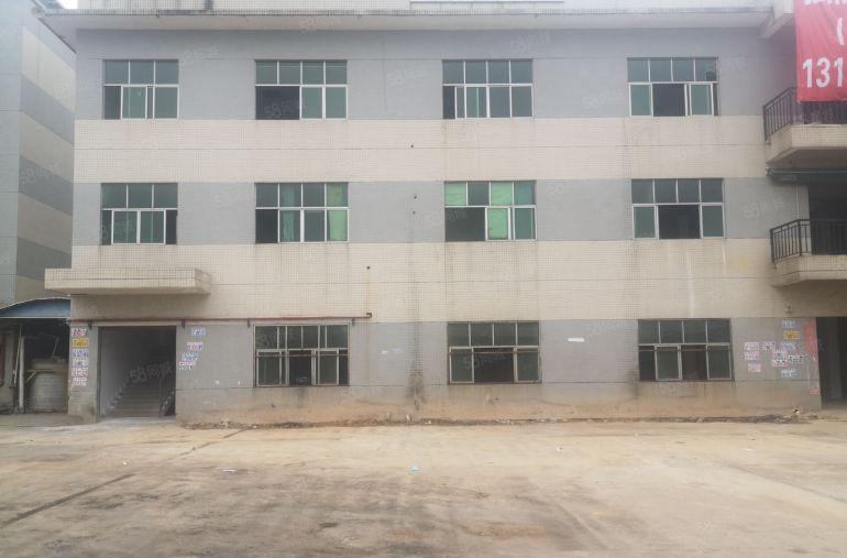 原房东精装修办公室及车间主线到车间空地大租金低可进13米货车