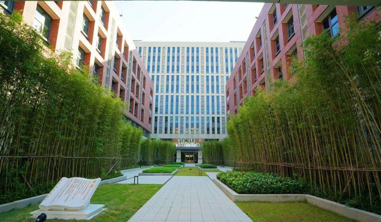 塘厦镇靠深圳大坪原房东标准和单一层厂房实际面积出租大小可分租