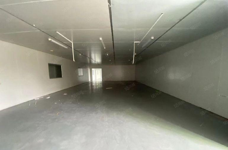 塘厦沙湖原房东直租标准3楼600平方，现成精装修，水电齐全！