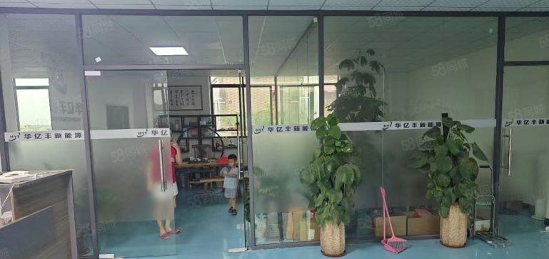 塘厦龙背岭现成精装修电子厂房800平方水电齐全全新地坪漆