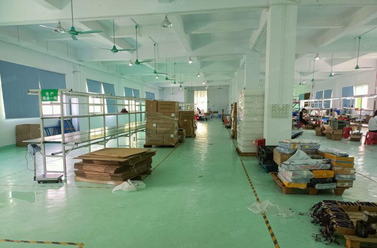 塘厦镇新出标准厂房二楼1200平    现成办公室装修