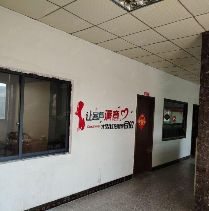 寮步9成新独院厂房  面积4500平方    房东低价出租