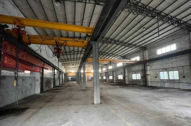 寮步镇独院厂房出租，原房东单一层带行车小独院低价出租工业用地