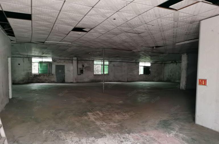 寮步独门独院单一层厂房出租950平方米带办公室装修经典小独院