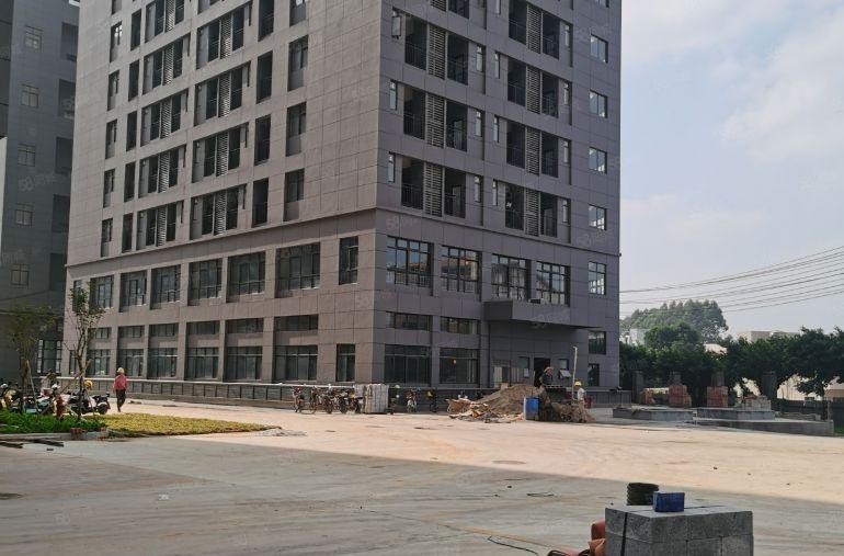 寮步镇华南城原房东2.5万花园式独门独院厂房招租