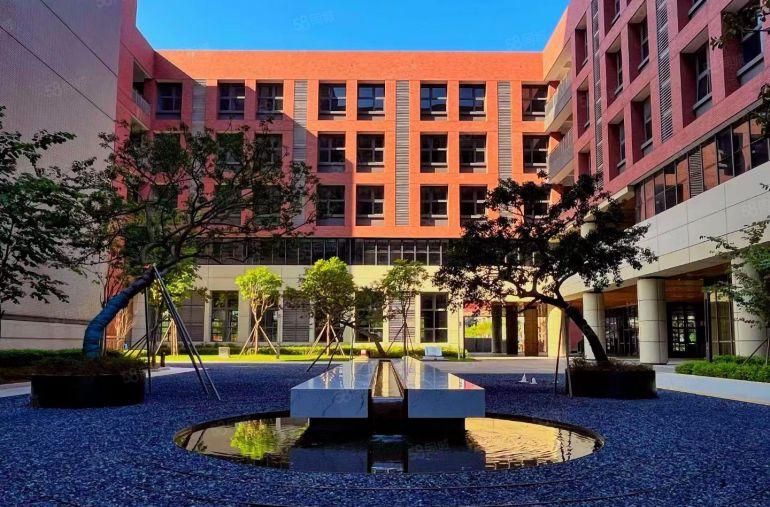 凤岗一房东独栋10000平实际面积红本高端园区厂房出租