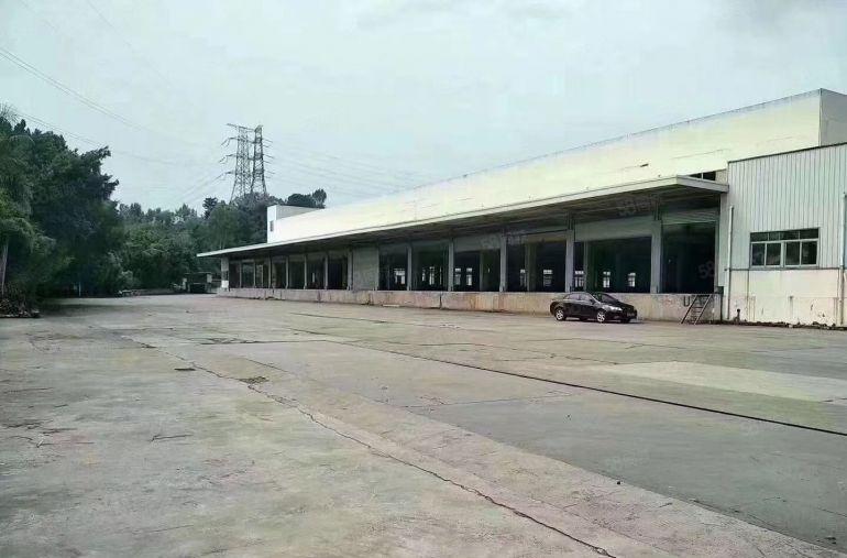 凤岗标准物流仓10200平低价出租，可分租