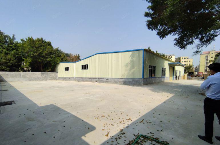 凤岗靠山边独院单一层钢构3800平，大小可分