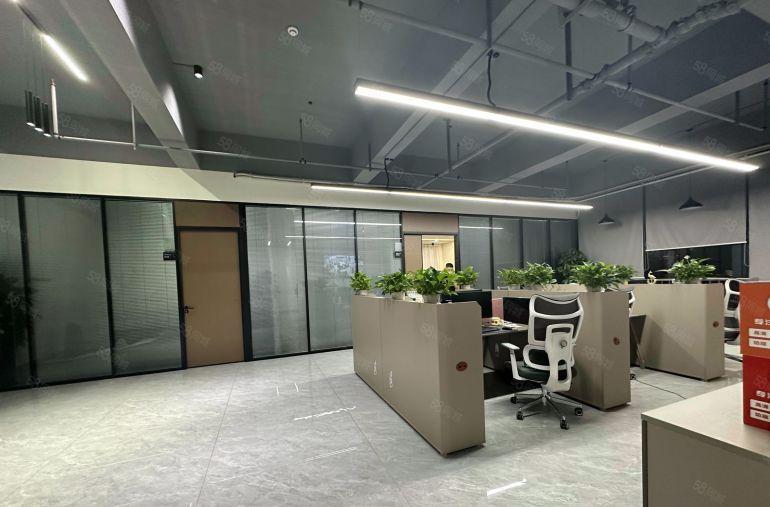 10元！凤岗五联楼上1000平方带装修厂房仓库出租