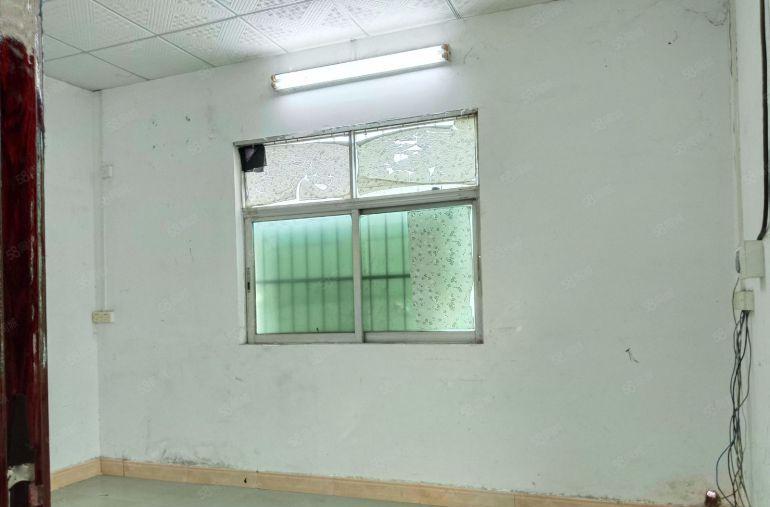 凤岗原房东独门独院2000平出租有卸货平台现成装修办公室水电