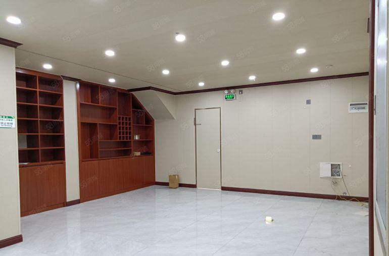 凤岗高新产业园带精装修办公出租 300平出租配套齐全好招工