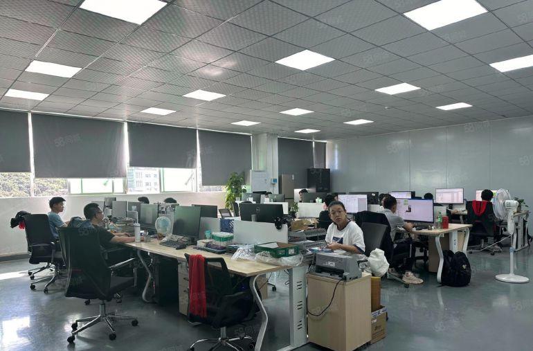 凤岗官井头实际面积2500平精装修原房东直租价格好谈