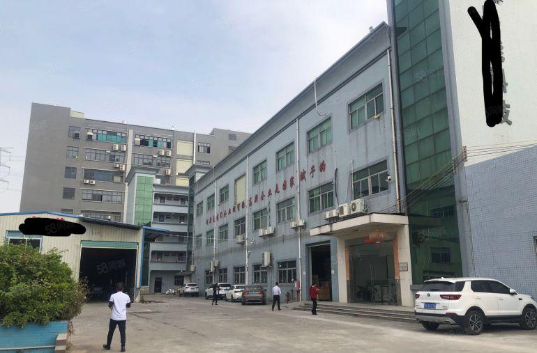 凤岗雁田新出原房东独门独院8000平厂房仓库，大小分租交通好