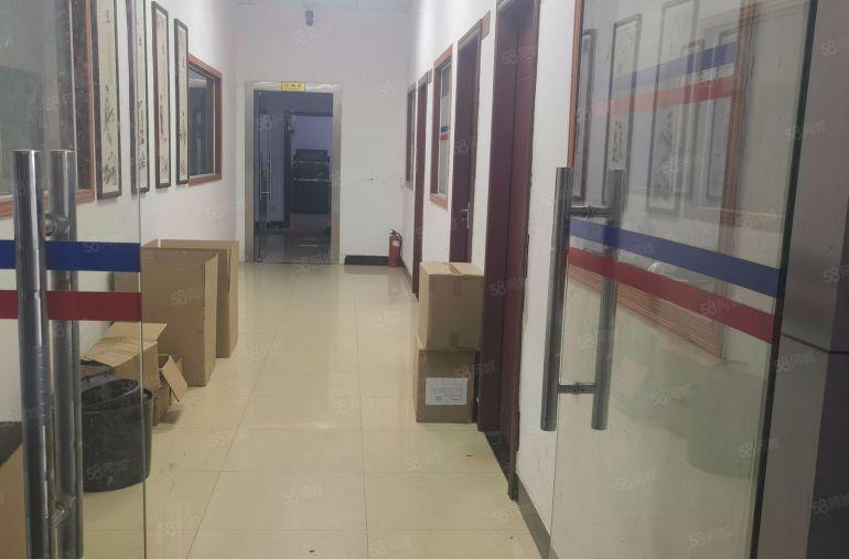 12元特价一楼原房东，樟木头原房东厂房出租1600.600平