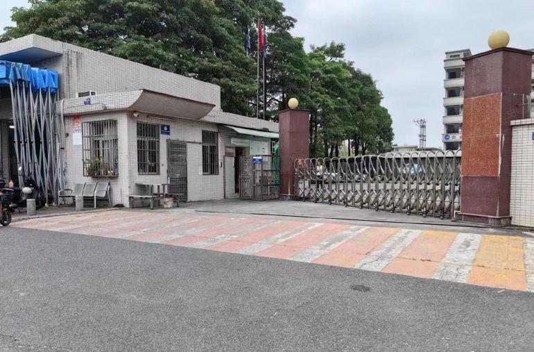 大朗镇大井头独门独院厂房出租，可分租。